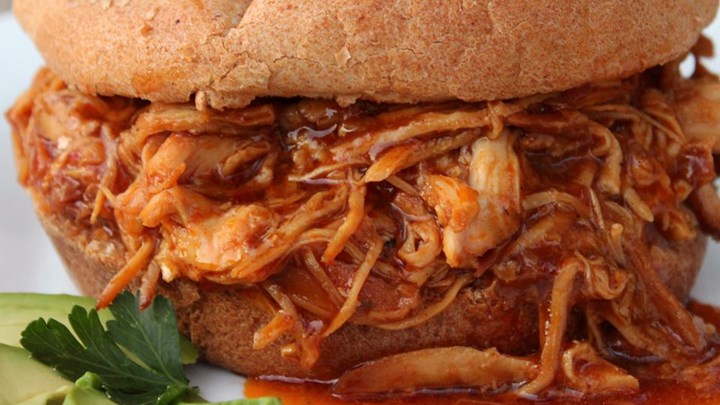Slow Cooker Chicken Barbecue
