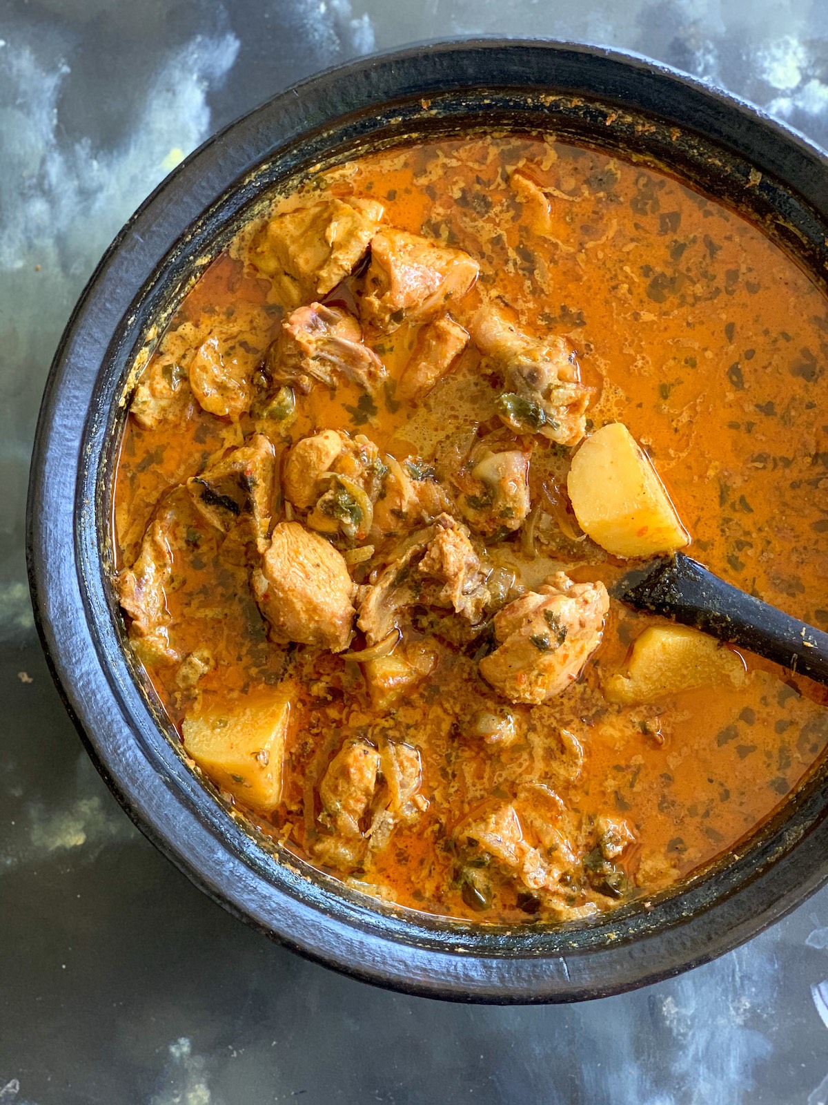 CHICKEN CURRY****